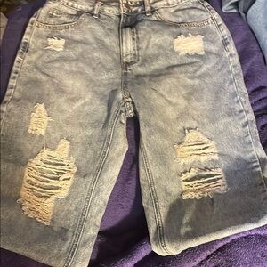 SHEIN Gray Straight Leg Jeans with Distressed Details